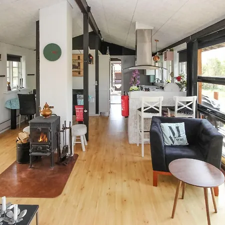 3 Bedroom Beautiful In Samso Onsbjerg
